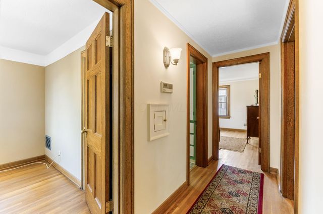 38 Powhatan Avenue, Columbus, OH 43204