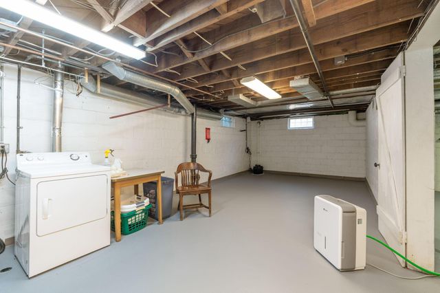 38 Powhatan Avenue, Columbus, OH 43204