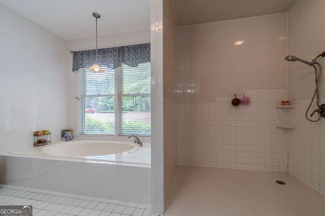 1022 Chandler Haulk Road, Loganville, GA 30052