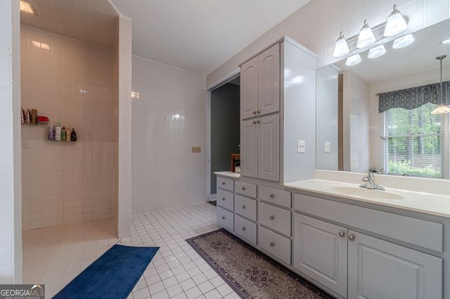 1022 Chandler Haulk Road, Loganville, GA 30052