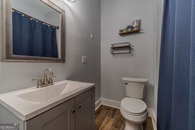 1022 Chandler Haulk Road, Loganville, GA 30052