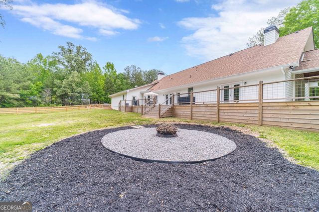 1022 Chandler Haulk Road, Loganville, GA 30052