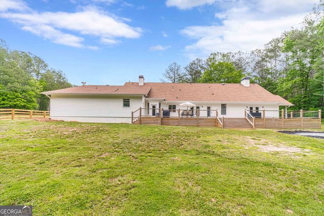 1022 Chandler Haulk Road, Loganville, GA 30052
