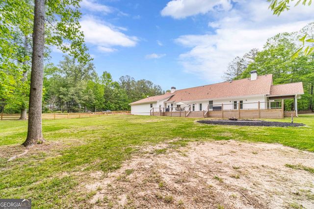1022 Chandler Haulk Road, Loganville, GA 30052
