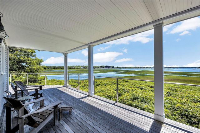 155 Wings Neck Road, Pocasset, MA 02559