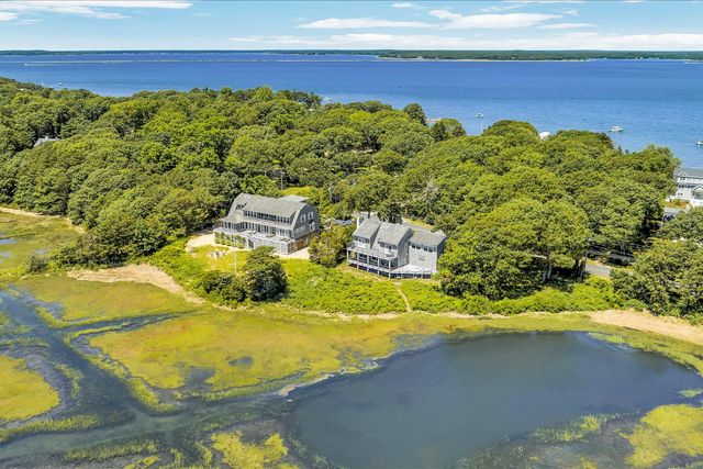 155 Wings Neck Road, Pocasset, MA 02559