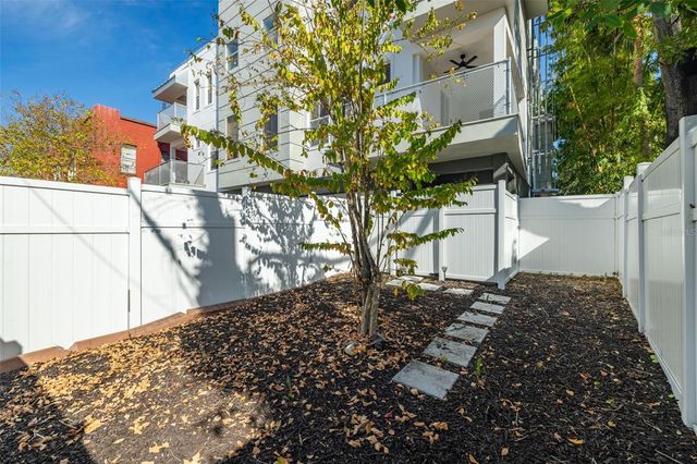 113 S NEWPORT AVENUE 1-4, Tampa, FL 33606