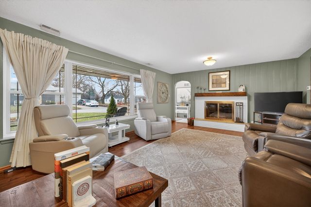 709 Marion Street, Des Moines, IA 50315