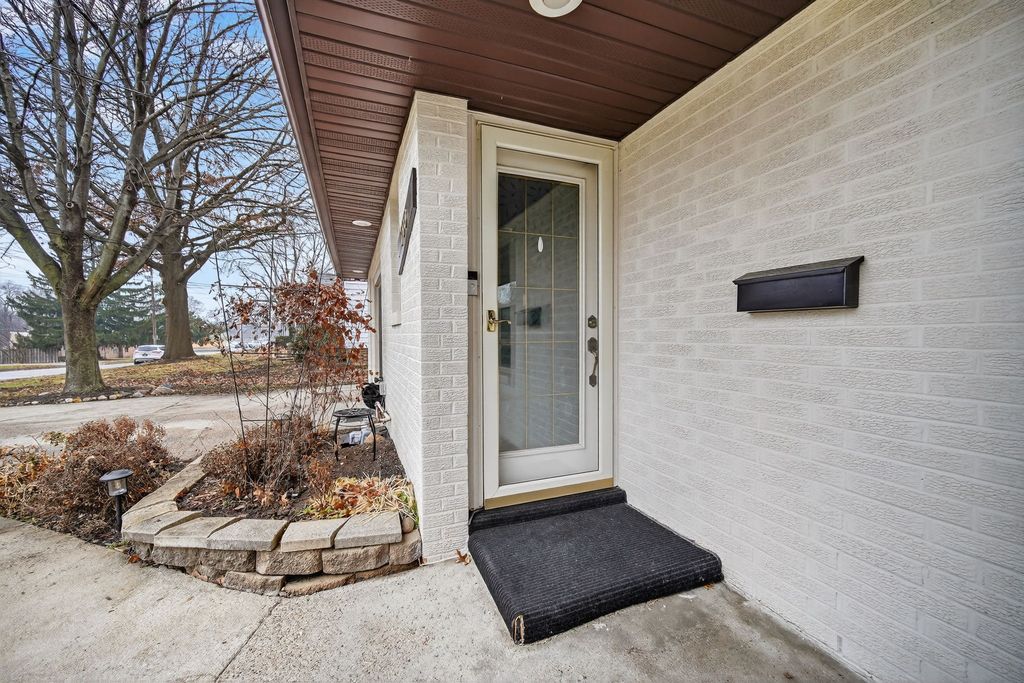 709 Marion Street, Des Moines, IA 50315