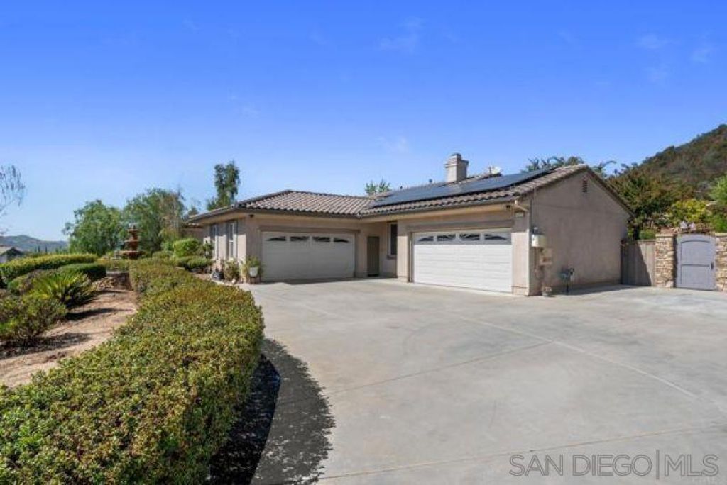 14776 Interlachen, Valley Center, CA 92082 — photo 5