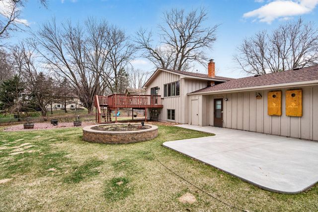 2930 122nd Avenue NW, Coon Rapids, MN 55433