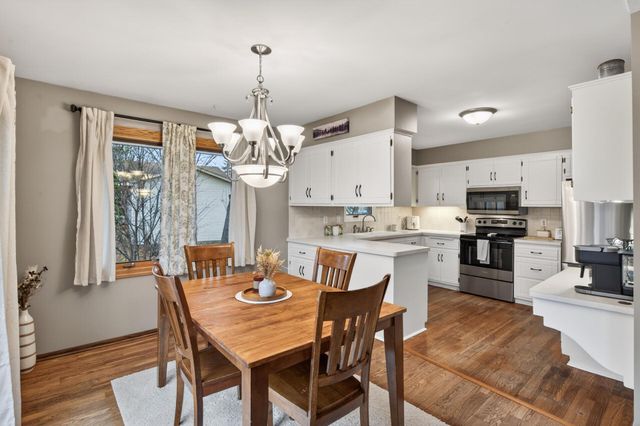 2930 122nd Avenue NW, Coon Rapids, MN 55433