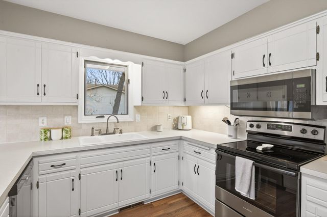 2930 122nd Avenue NW, Coon Rapids, MN 55433