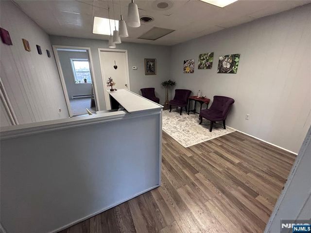 274 Lafayette Avenue, Hawthorne, NJ 07506