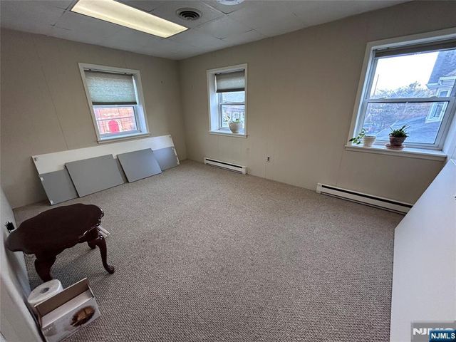 274 Lafayette Avenue, Hawthorne, NJ 07506