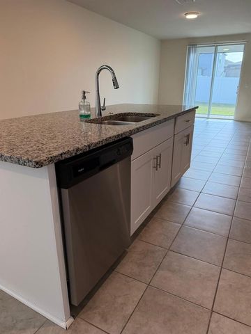 3732 SHOVELER AVENUE, Leesburg, FL 34748