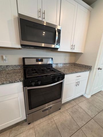 3732 SHOVELER AVENUE, Leesburg, FL 34748