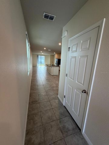 3732 SHOVELER AVENUE, Leesburg, FL 34748