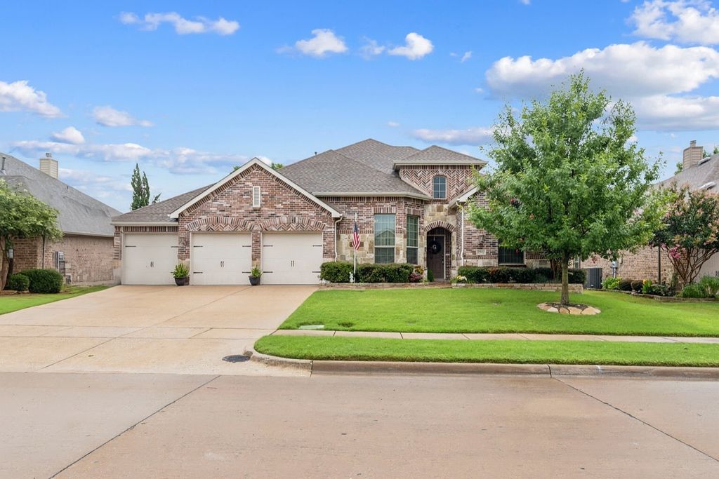2912 Kirkwood Drive, Mckinney, TX 75071