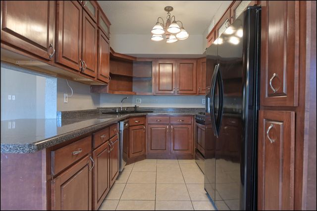 3208 Kirkcaldy Street, El Paso, TX 79925