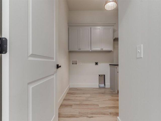 2901 Deer Run Trail, Guthrie, OK 73044