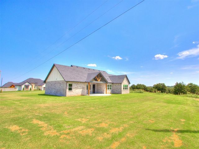 2901 Deer Run Trail, Guthrie, OK 73044