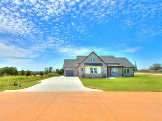 2901 Deer Run Trail, Guthrie, OK 73044