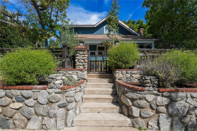 371 E Claremont, Pasadena, CA 91104