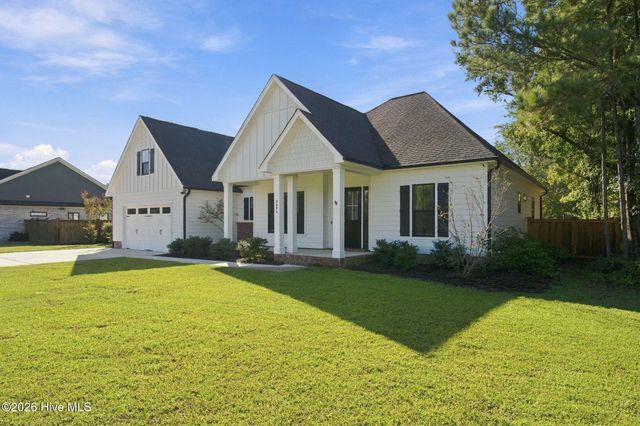 3094 Woodbend Court, Leland, NC 28451