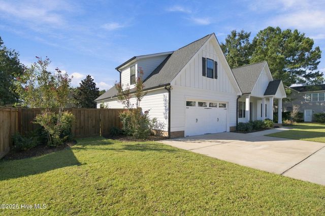 3094 Woodbend Court, Leland, NC 28451