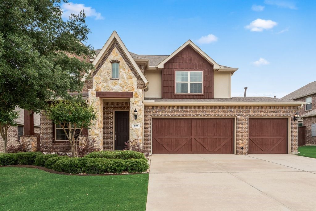 910 Birchwood Drive, Wylie, TX 75098