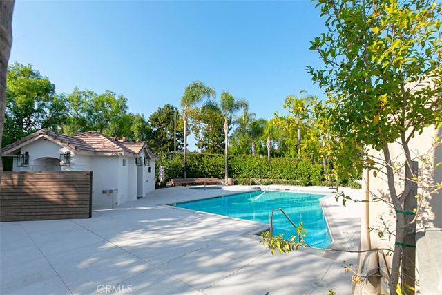7 Edgewood Court, Aliso Viejo, CA 92656