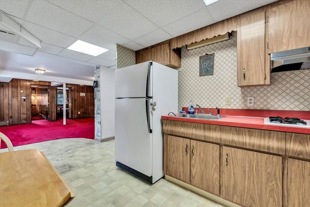 38 Nemasket Road, West Falmouth, MA 02540