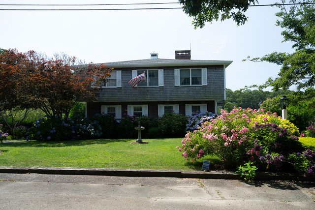 38 Nemasket Road, West Falmouth, MA 02540