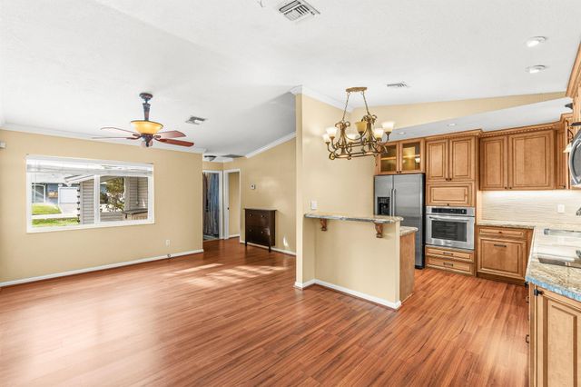 5427 Sunrise Boulevard, Delray Beach, FL 33484