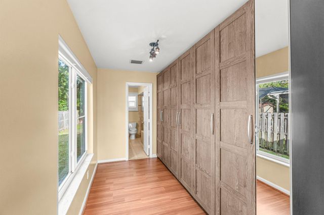 5427 Sunrise Boulevard, Delray Beach, FL 33484