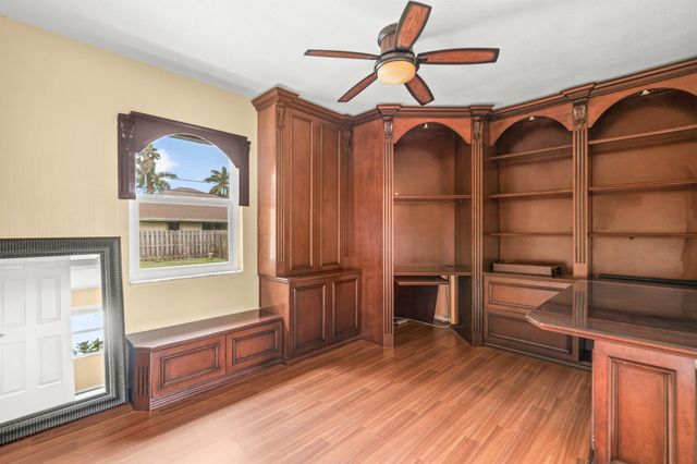 5427 Sunrise Boulevard, Delray Beach, FL 33484