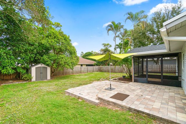 5427 Sunrise Boulevard, Delray Beach, FL 33484