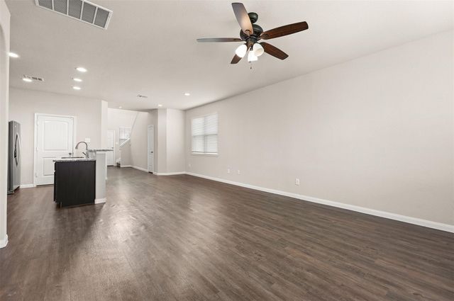 3591 Cannon Drive, Conroe, TX 77301