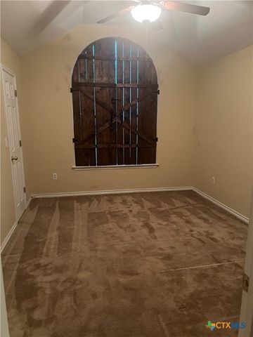 8407 Shaw Road, Rogers, TX 76569