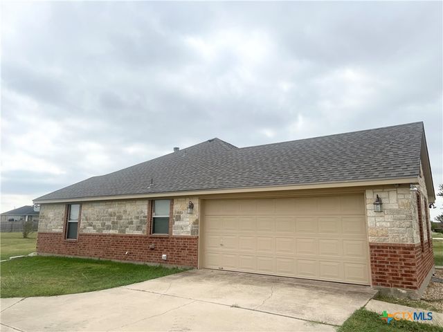 8407 Shaw Road, Rogers, TX 76569