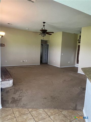 8407 Shaw Road, Rogers, TX 76569
