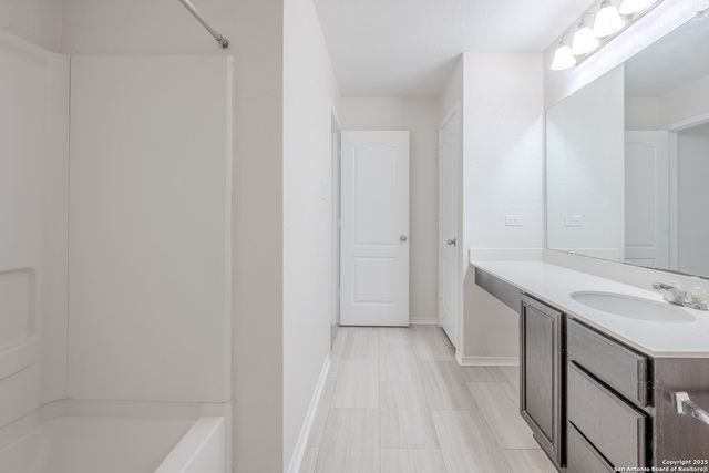 4539 Wrangler Run, San Antonio, TX 78223