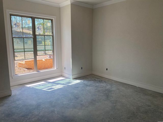 46 Daventry Dr, Little Rock, AR 72223