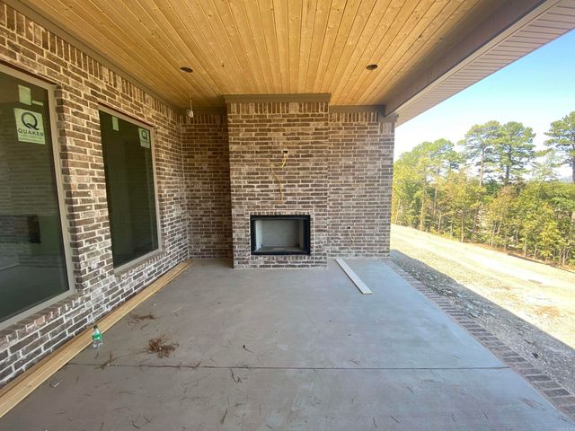 46 Daventry Dr, Little Rock, AR 72223