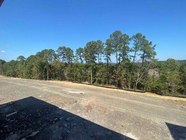 46 Daventry Dr, Little Rock, AR 72223
