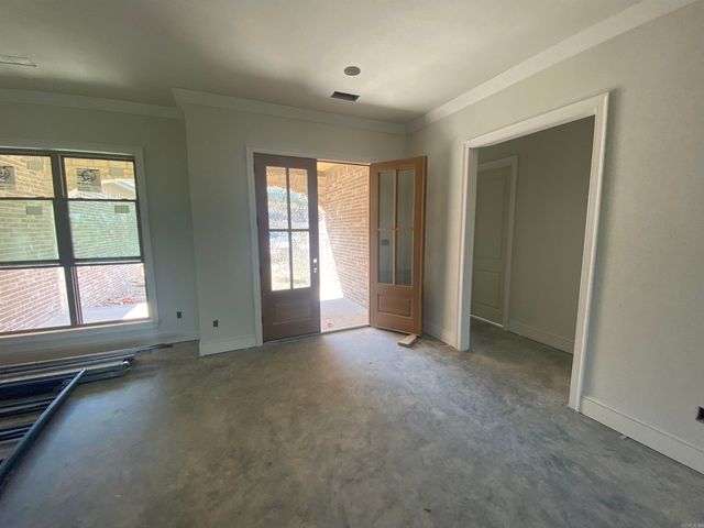 46 Daventry Dr, Little Rock, AR 72223
