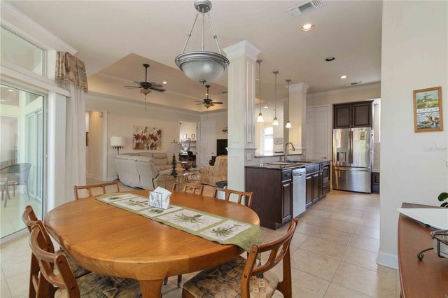 7954 TYBEE COURT 7954, University Park, FL 34201