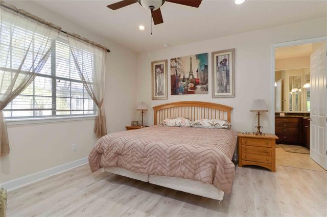 7954 TYBEE COURT 7954, University Park, FL 34201