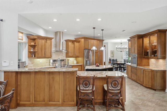 661 7TH AVENUE N, Tierra Verde, FL 33715